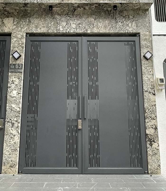 Mẫu cổng sắt 2 cánh cnc đơn giản